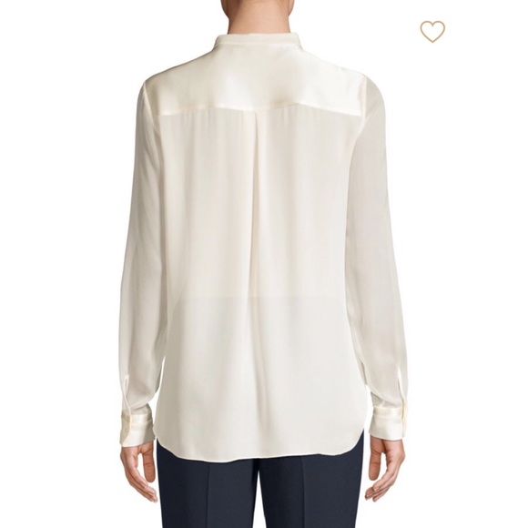 ✨Sold✨Elie Tahari Pleated Button-Down Silk Blouse - Picture 2 of 7